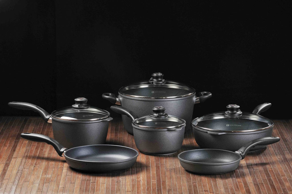 2.3 qt. Casserole with Lid H351297