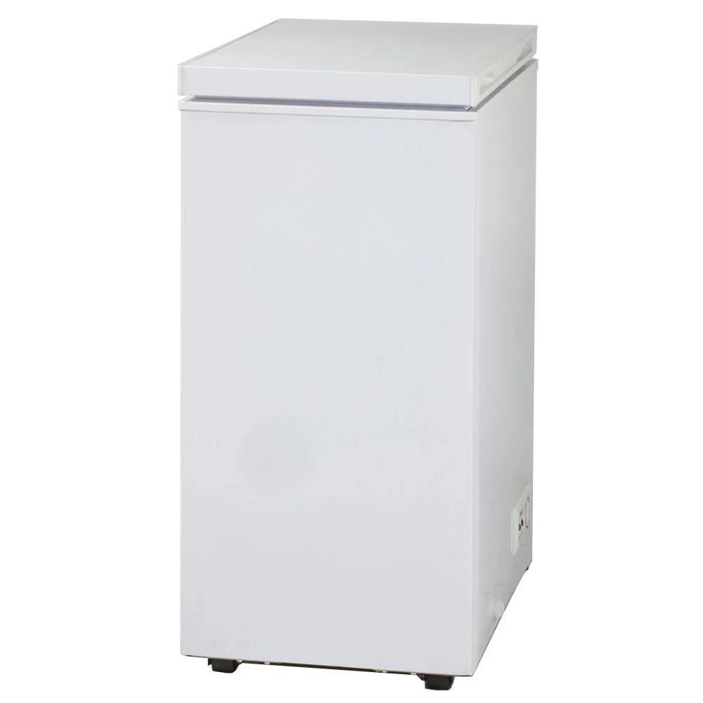 White 2.5 Cu ft Manual Defrost Chest Freezer R857