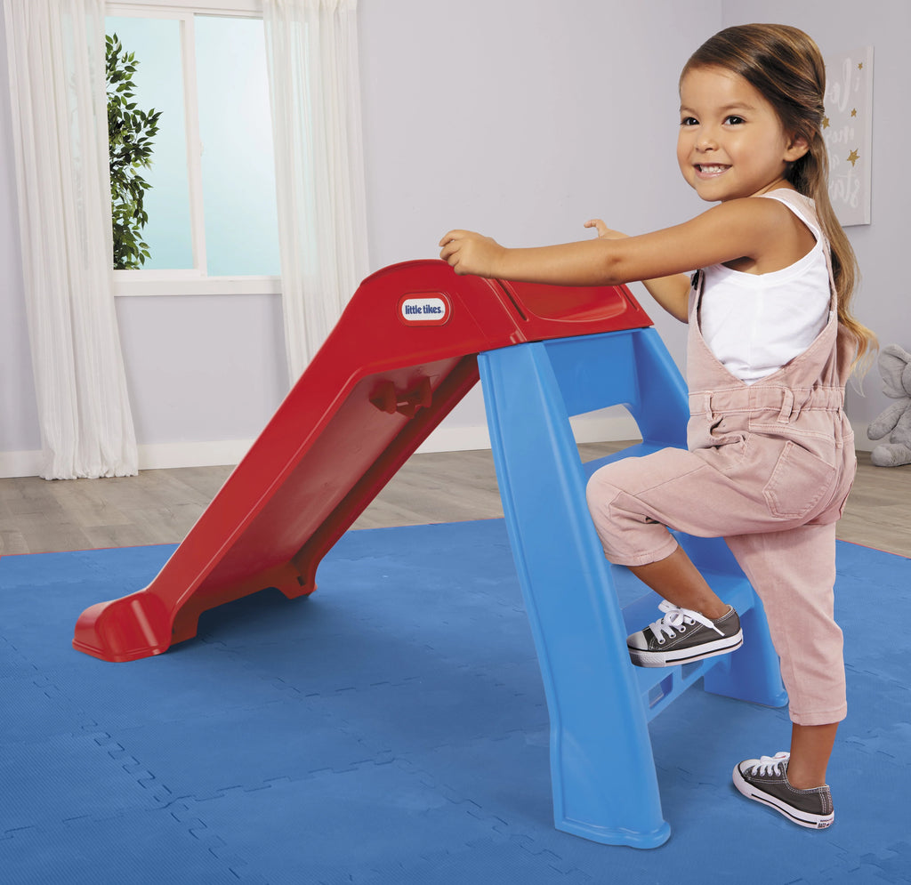 First Slide for Kids D472927