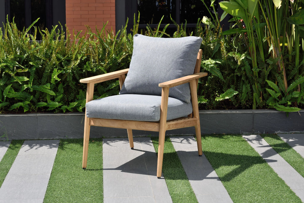 Teak Patio Armchair With Olefin Cushion M7200