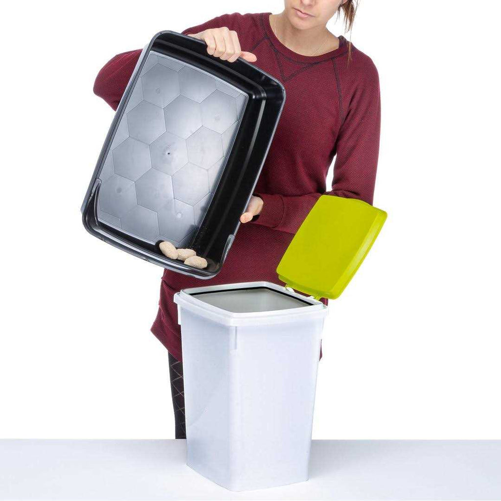 Litter Box with Litter Guard F7071