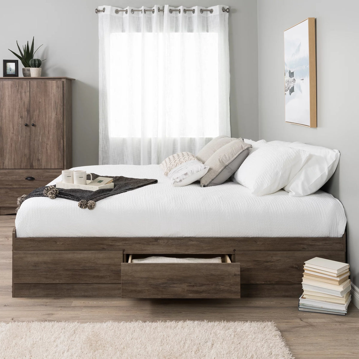Queen Platform Storage Bed with 6 Drawers U58052