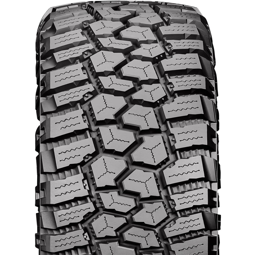 285/45R22 114H All-Terrain Tire L371018