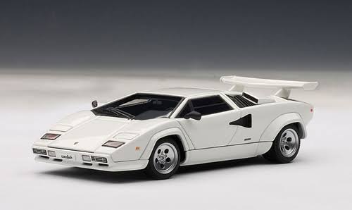 White 1/43 Diecast Model Car T8945