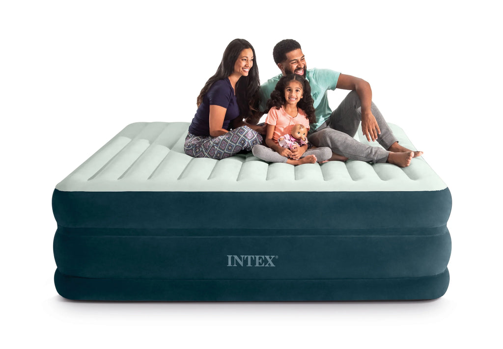 King Airbed Mattress with Internal Pump C57493