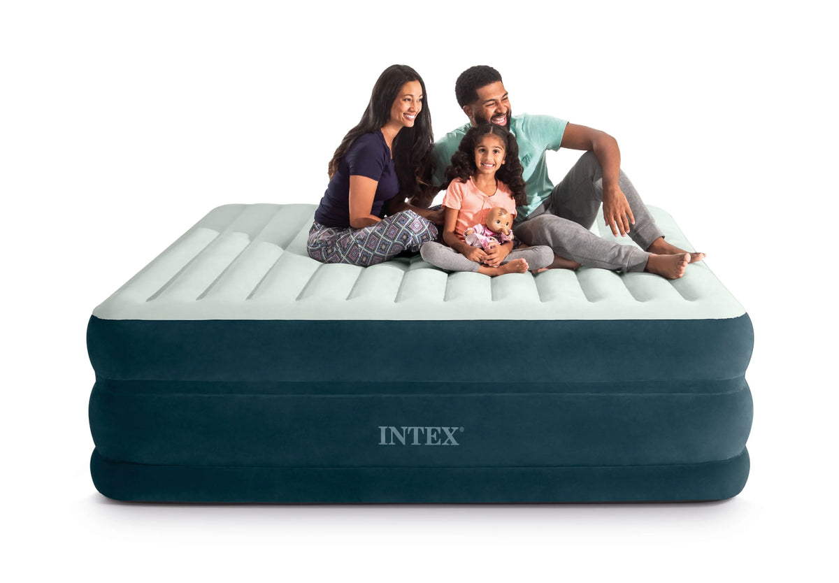 King Airbed Mattress with Internal Pump C57493