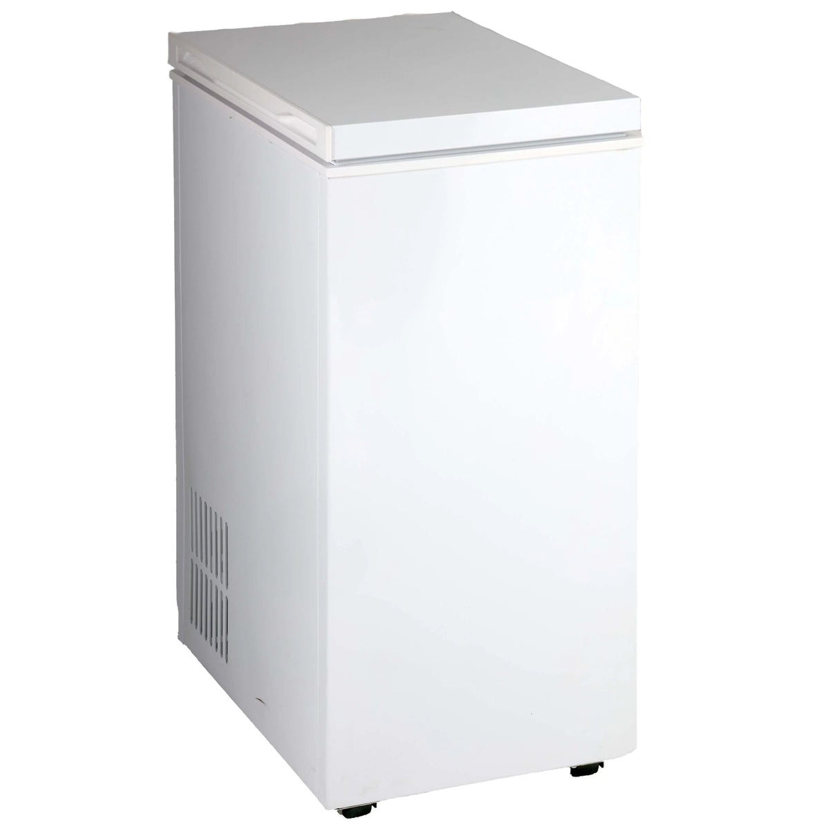 White 2.5 Cu ft Manual Defrost Chest Freezer R857