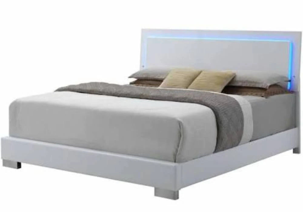 California King Bed P10580
