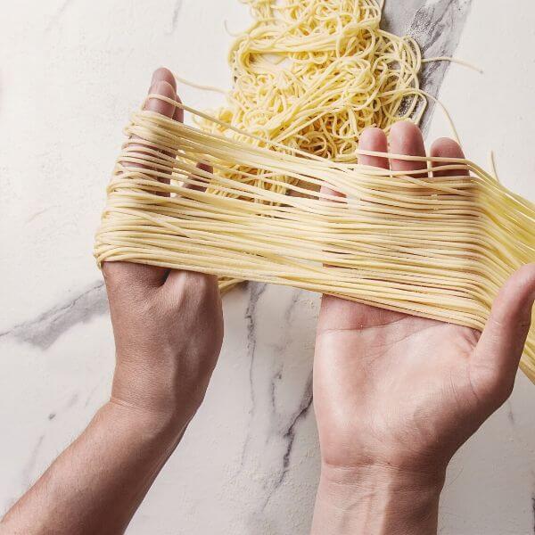 White Pasta Machine I781579