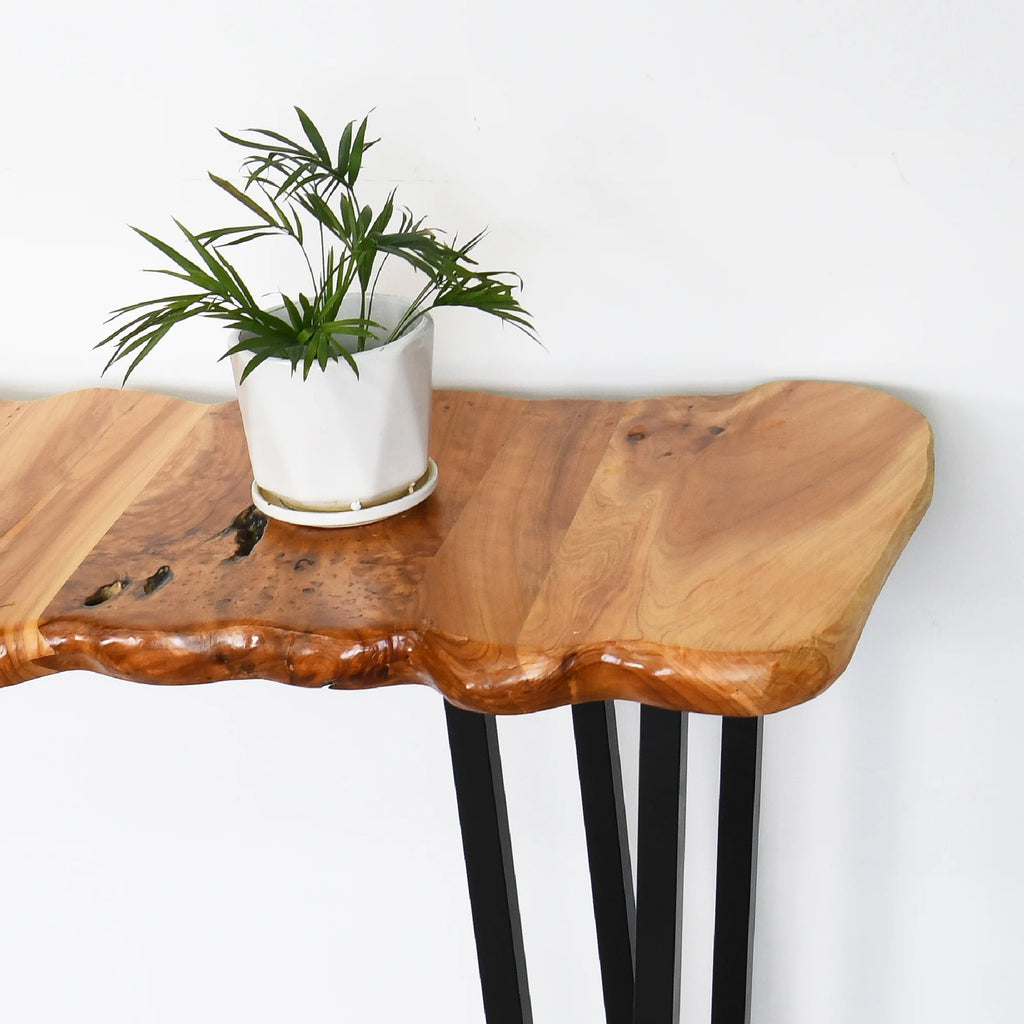 Cedar Wood Console Table Y931