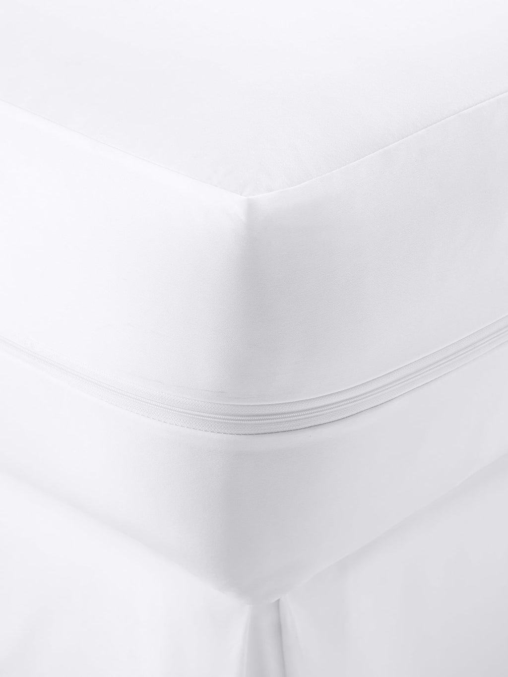 White Fitted Waterproof King Size Mattress Protector S20788